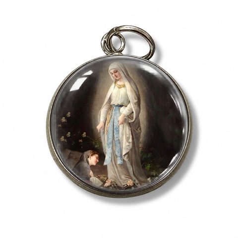 Nossa Senhora de Lourdes — Modelo 2